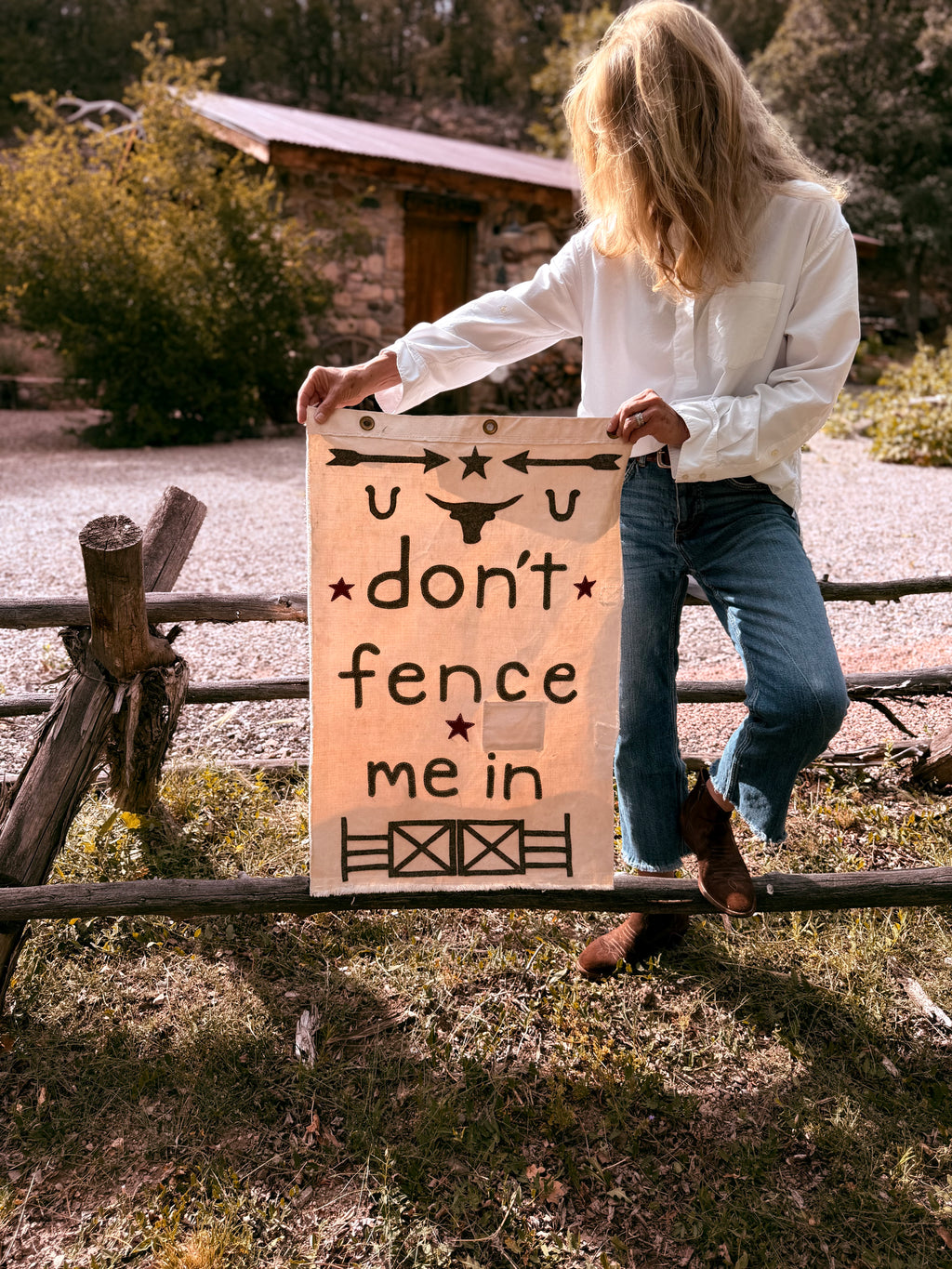 One-of-a-Kind Banner: "don't fence me in"